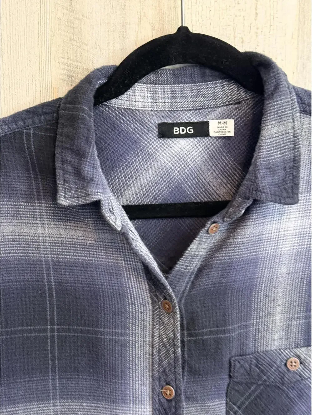 BDG Women's Medium Blue Plaid Button Down Flannel Shirt - Picture 8 of 12